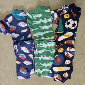 Hanna Andersson BUNDLE Pajama Sets - Multicolor Sports Alligators Books Size 4